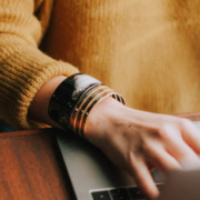 Ohne auszupowern nebenberuflich selbständig